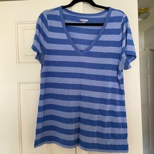 V-neck vintage tee by Old Navy